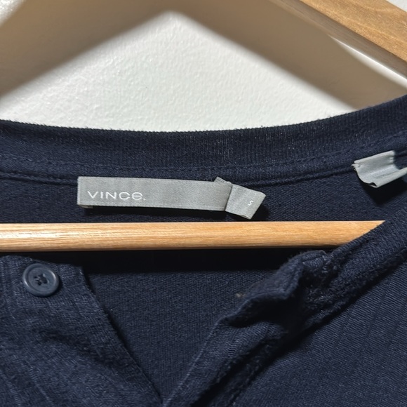 Vince coastal blue viscose/polyester ribbed LS Henley size small - Picture 2 of 5